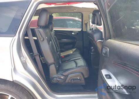 2016 Dodge Journey R/T z USA, uszkodzony, nr VIN 3C4PDCEG5GT156686